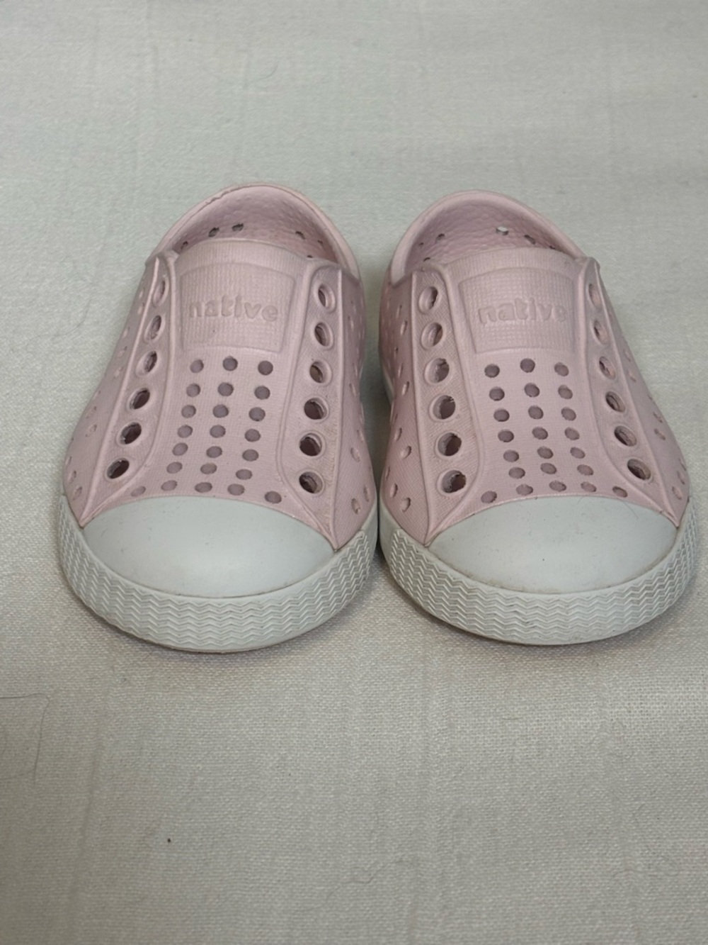 Native Jefferson Slip-On Water Sneaker Shoes-Pale Pink/White-Baby Girl Size C4 - Picture 2 of 10